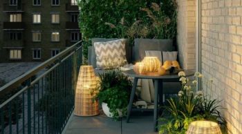 Những Mẹo Trang Trí Ban Công Mùa Đông Thêm Ấm Áp